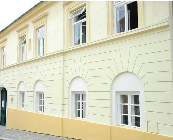 Penzion Husa Mikulov Buitenkant foto
